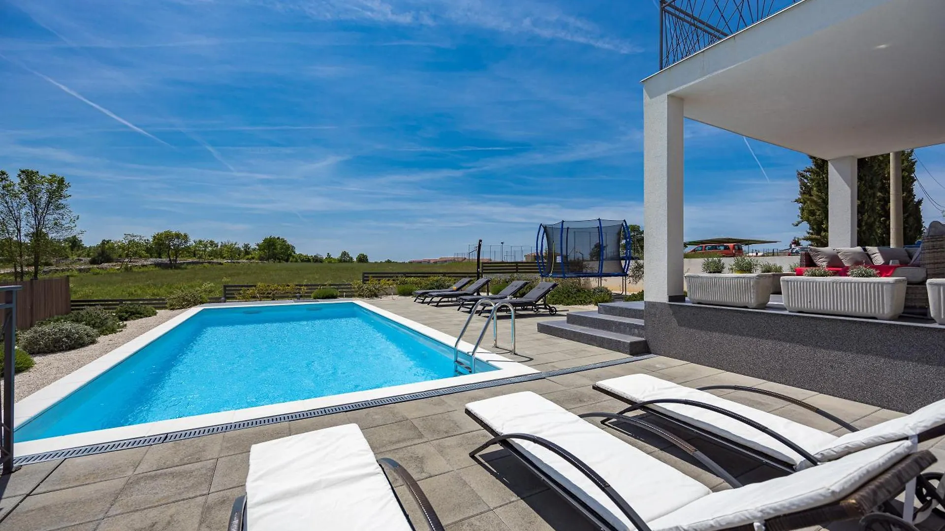 Villa Angie With Heated Pool Vodnjan