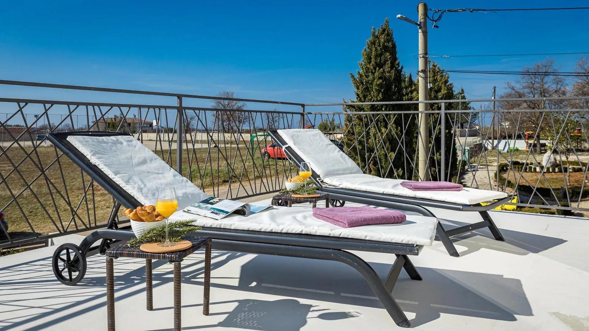 Villa Angie With Heated Pool Vodnjan Croatia