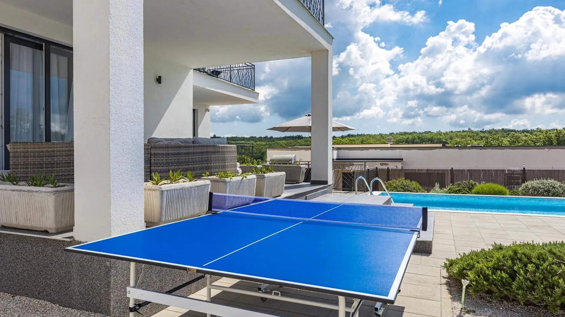 Villa Angie With Heated Pool Vodnjan Croatia